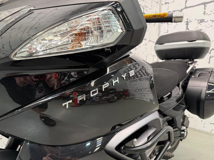 2017 Triumph Trophy SE Trophy Black