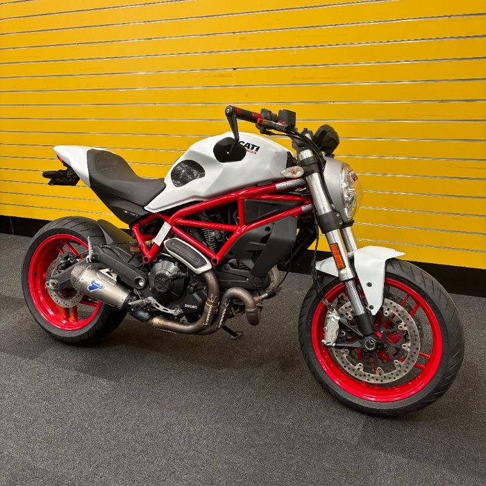 2018 DUCATI MONSTER 797 STAR WHITE-DARK ST