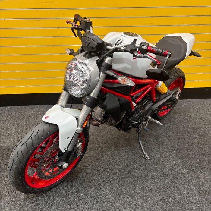 2018 DUCATI MONSTER 797 STAR WHITE-DARK ST White