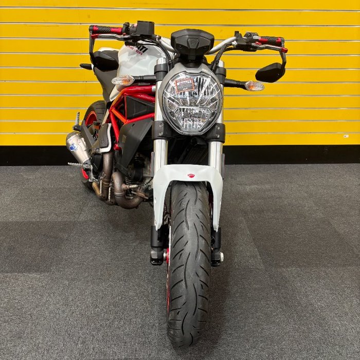 2018 DUCATI MONSTER 797 STAR WHITE-DARK ST White