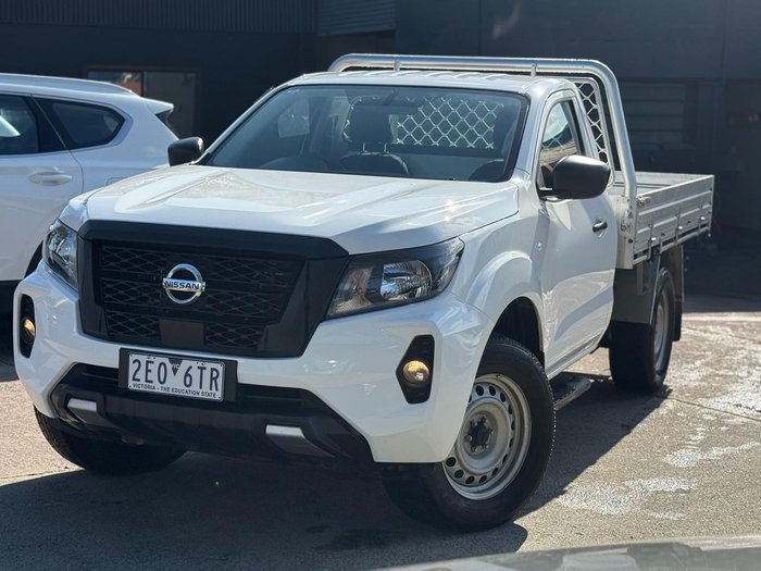 2022 Nissan Navara SL
