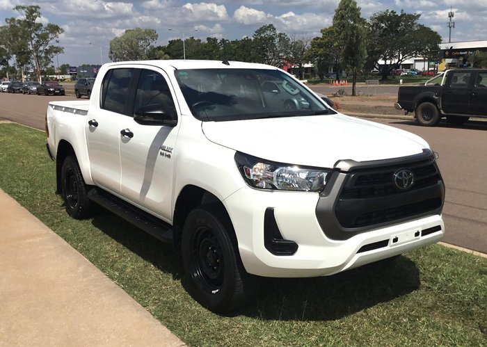 2021 Toyota Hilux SR