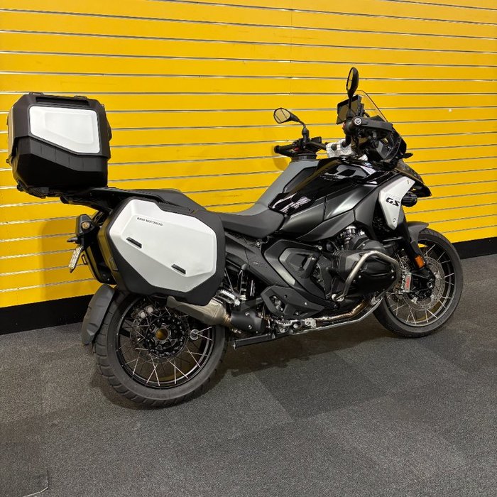 2025 BMW Motorrad R 1300 GS ADVENTURE Black