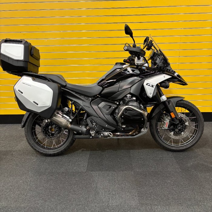 2025 BMW Motorrad R 1300 GS ADVENTURE Black