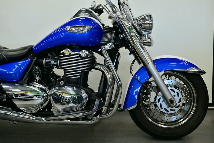 2015 Triumph THUNDERBIRD LT Blue
