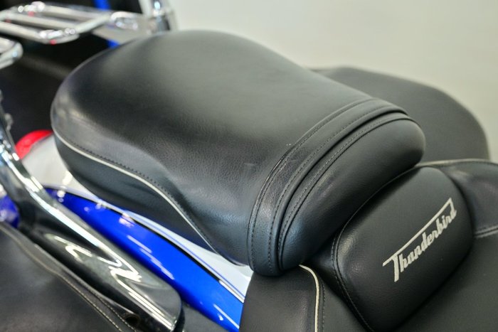 2015 Triumph THUNDERBIRD LT Blue