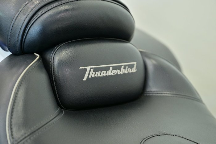2015 Triumph THUNDERBIRD LT Blue