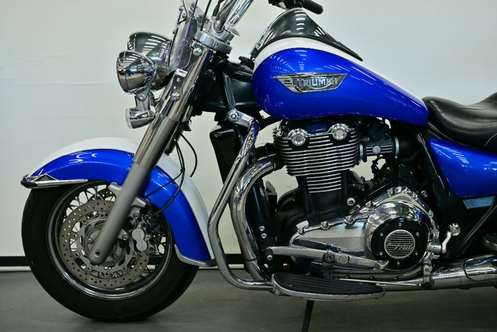 2015 Triumph THUNDERBIRD LT Blue