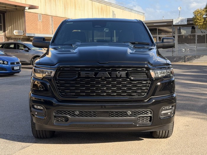 2026 RAM 1500 Express Black Edition Hurricane SO