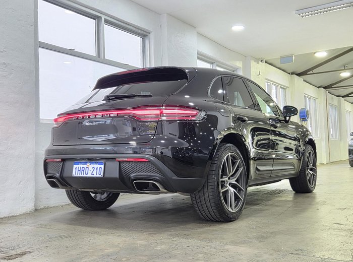 2022 Porsche Macan