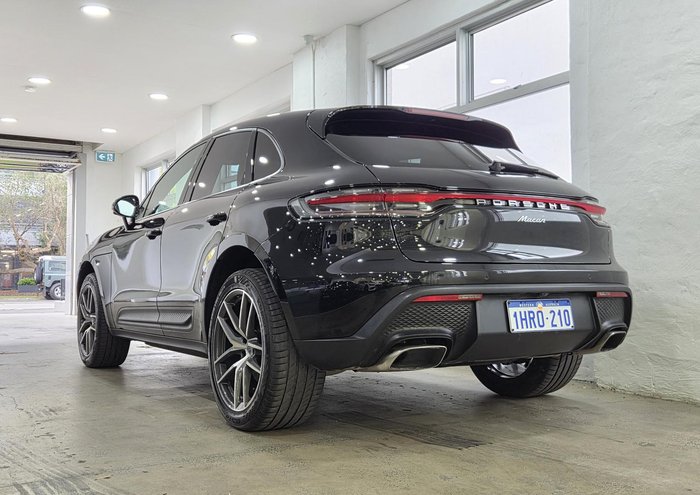 2022 Porsche Macan