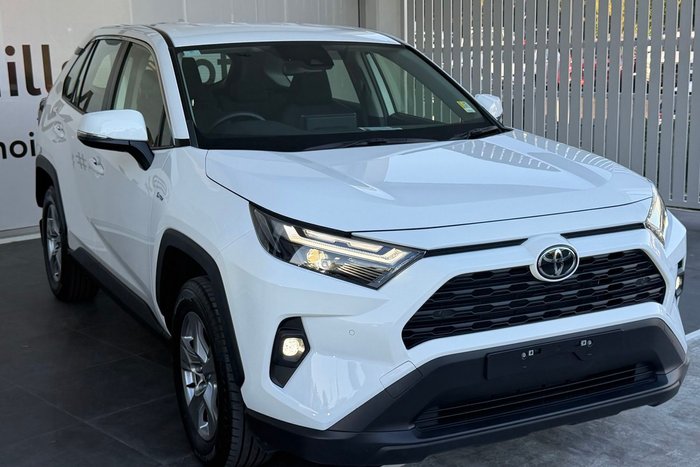 2025 Toyota RAV4 GX