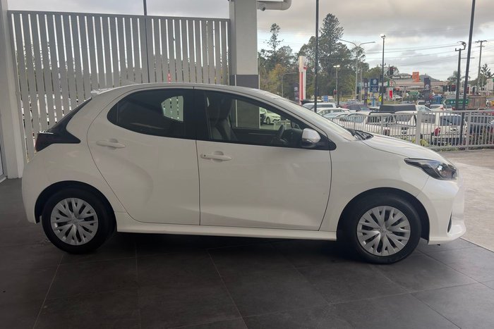 2020 Toyota Yaris Ascent Sport