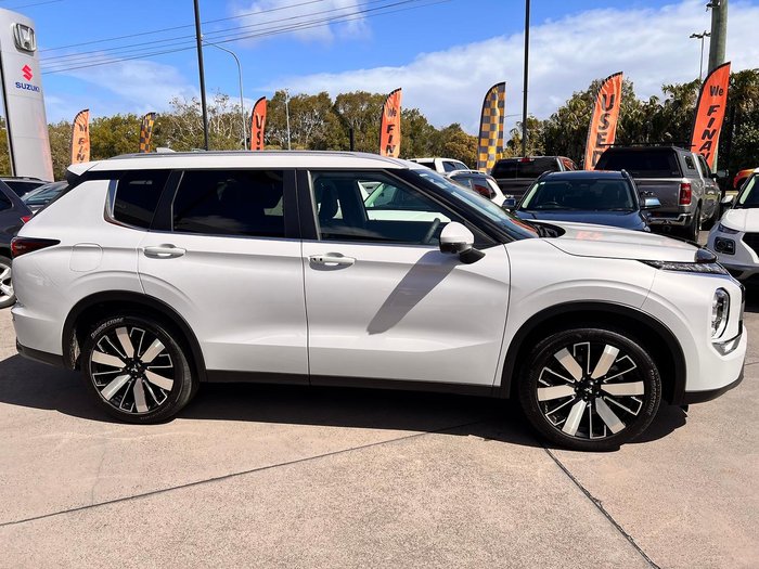 2026 Mitsubishi Outlander Aspire