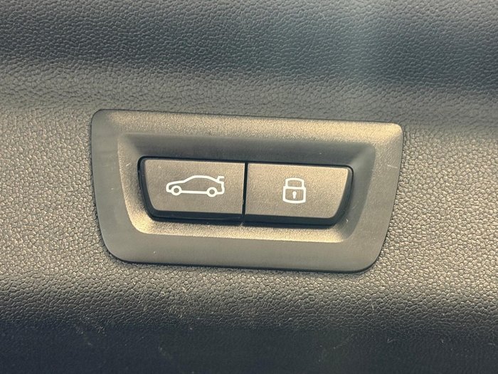 2024 MINI Countryman C Core