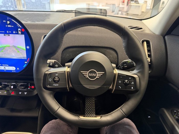 2024 MINI Countryman C Core
