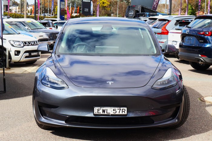 2022 Tesla Model 3 Rear-Wheel Drive