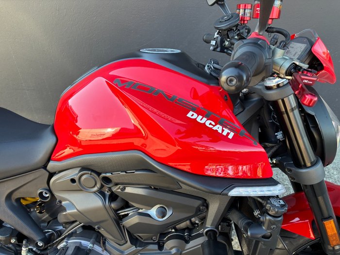 2022 Ducati MONSTER 937 RED R