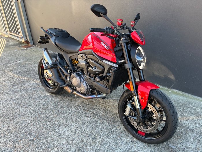 2022 Ducati MONSTER 937 RED