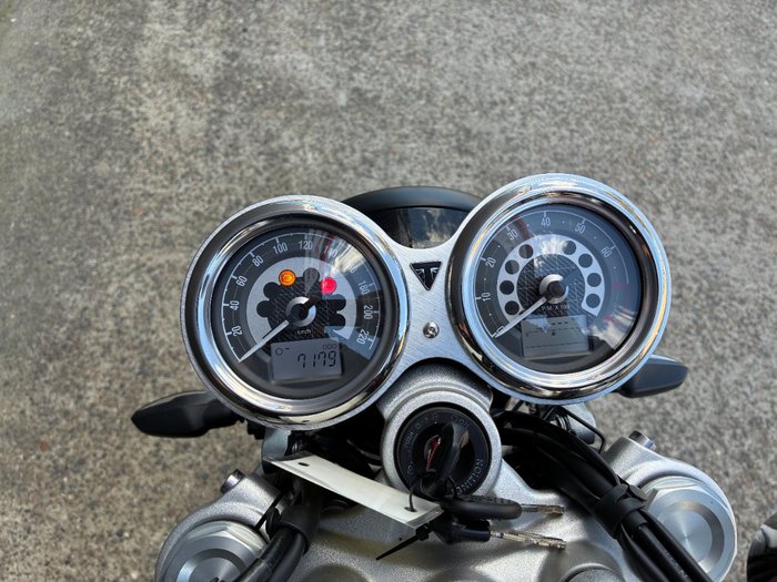 2022 Triumph STREET TWIN BLACK