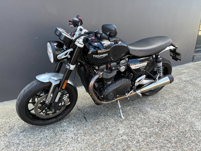 2022 Triumph STREET TWIN BLACK