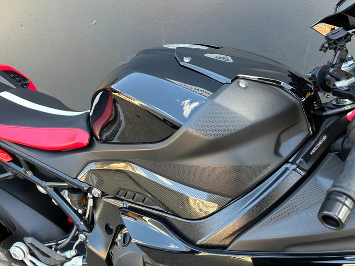 2022 BMW Motorrad S 1000 RR BLACK