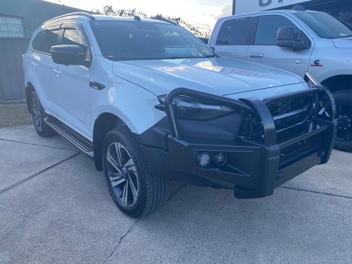 2025 Isuzu MU-X LS-T