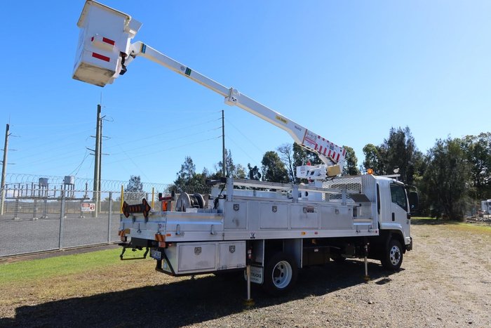 2009 Isuzu F Series FSR 700/850