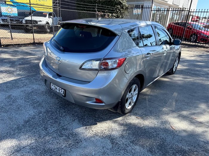 2013 MAZDA MAZDA3 NEO