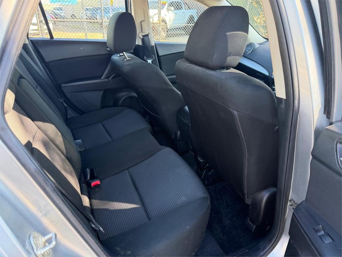 2013 MAZDA MAZDA3 NEO