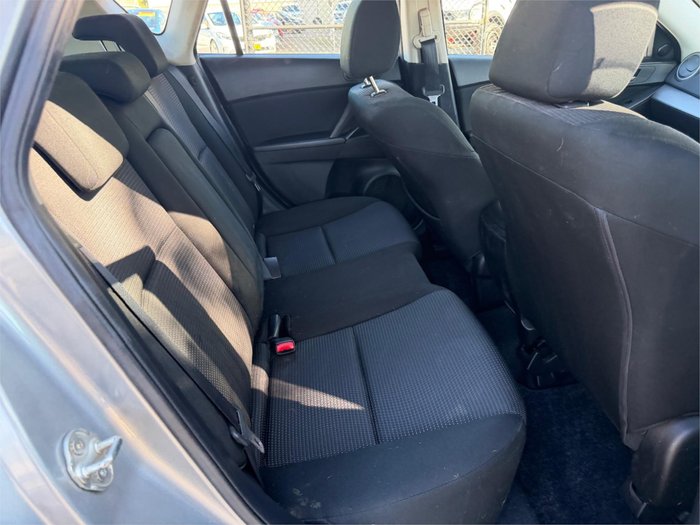 2013 MAZDA MAZDA3 NEO