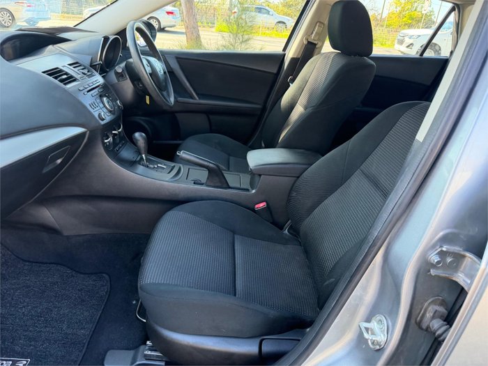 2013 MAZDA MAZDA3 NEO