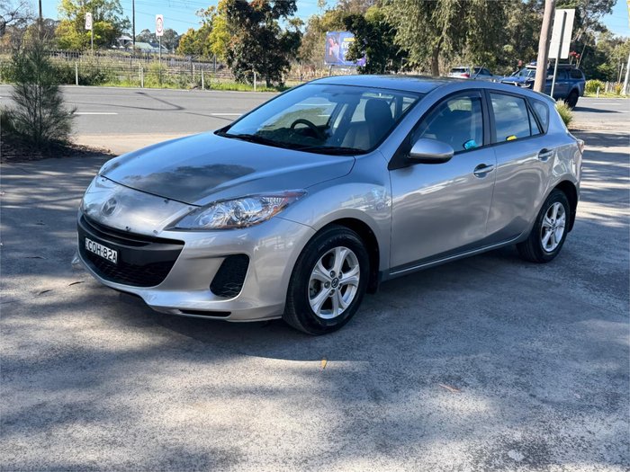 2013 MAZDA MAZDA3 NEO