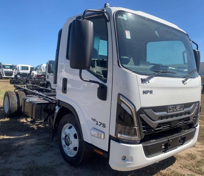 2026 Isuzu Npr