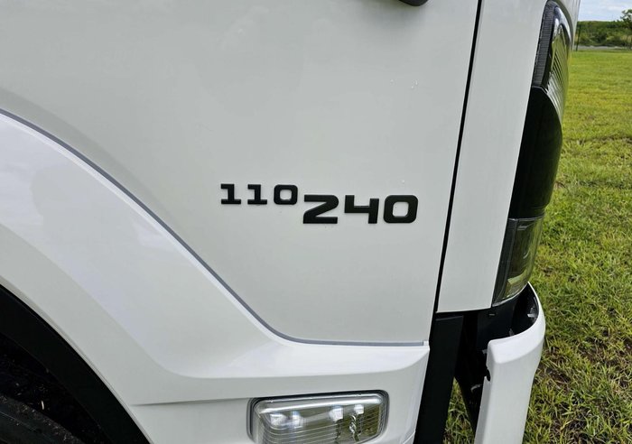2025 Isuzu Frr 110-240 Am D53