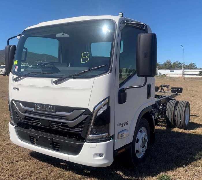 2026 Isuzu Npr 45/65-175 Dt D28