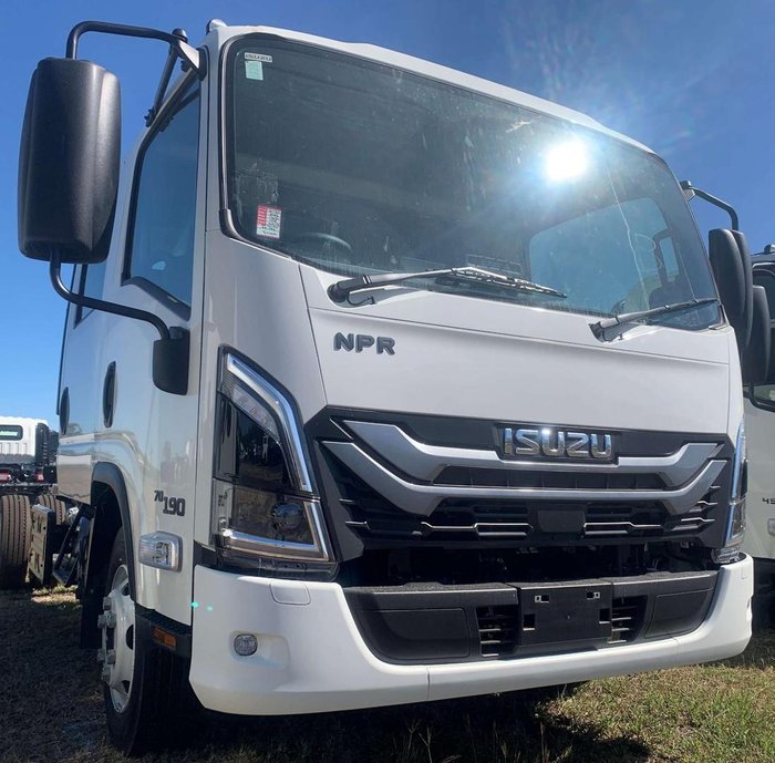 2026 Isuzu Npr