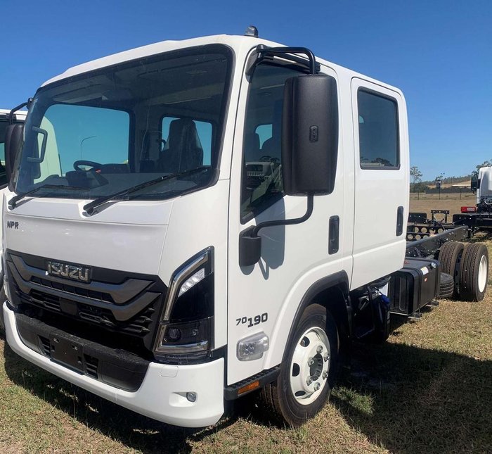 2026 Isuzu Npr