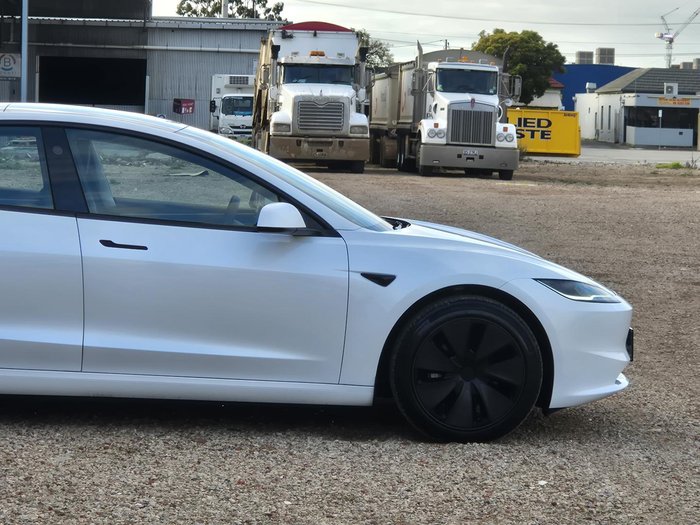 2024 Tesla Model 3 Long Range