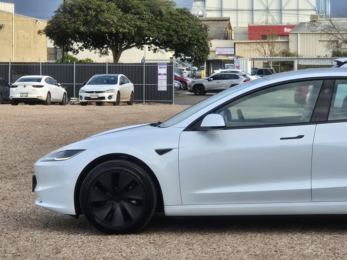 2024 Tesla Model 3 Long Range