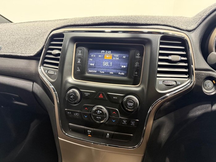 2013 Jeep Grand Cherokee Laredo