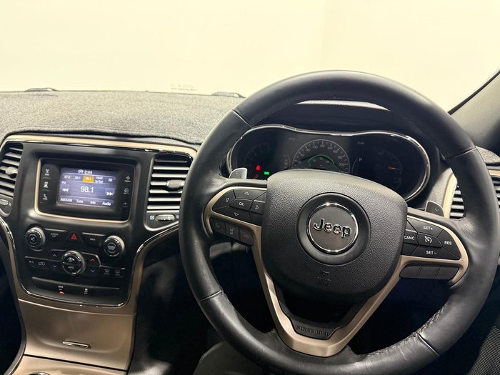 2013 Jeep Grand Cherokee Laredo