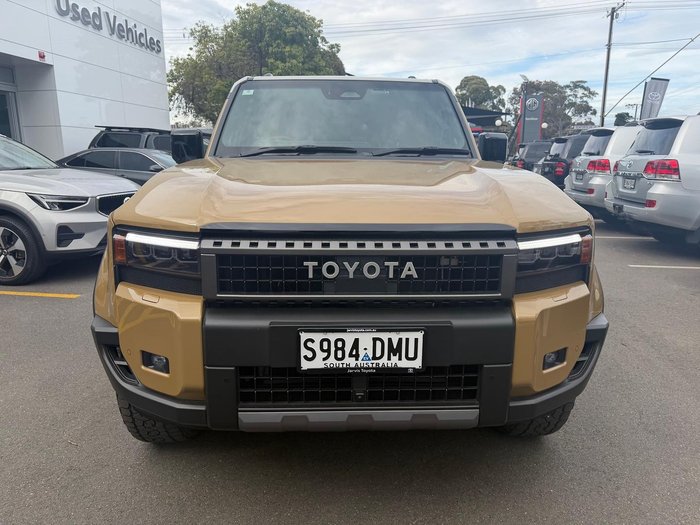 2025 Toyota Landcruiser Prado Altitude
