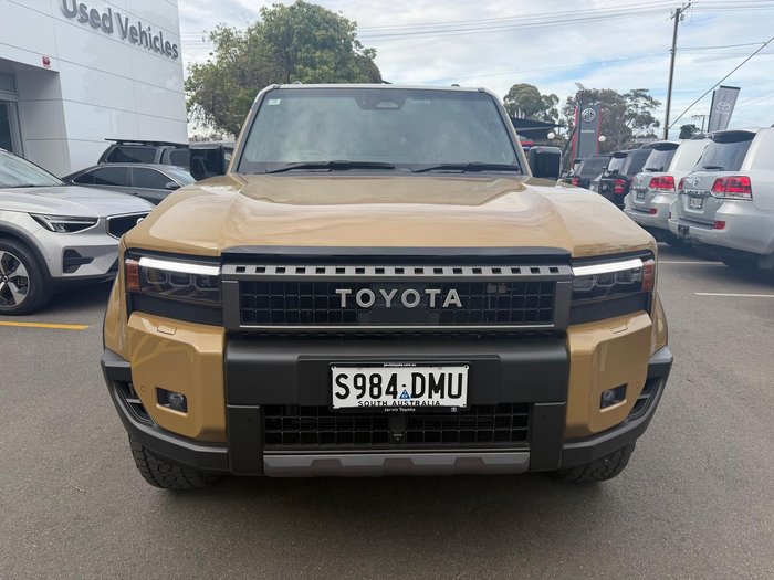 2025 Toyota Landcruiser Prado