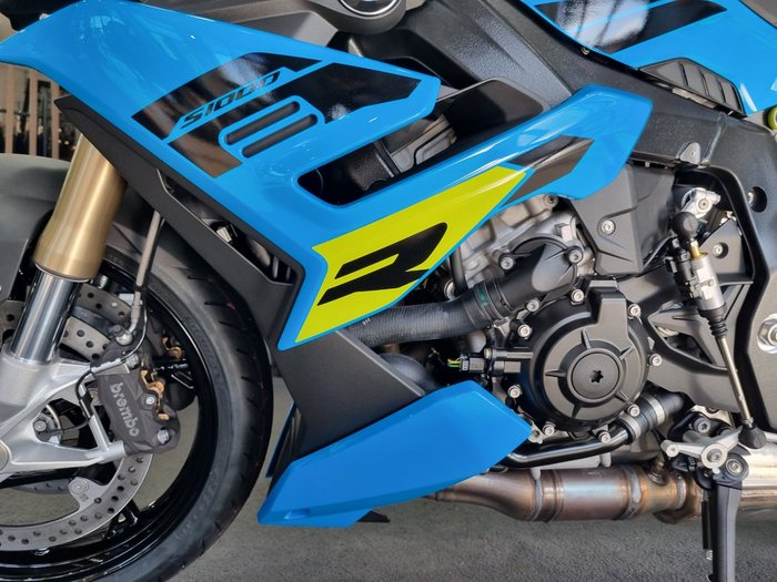 2026 BMW Motorrad S 1000 R Bluefire/Mugiallo Yellow