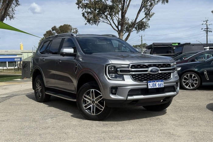 2024 Ford Everest Platinum