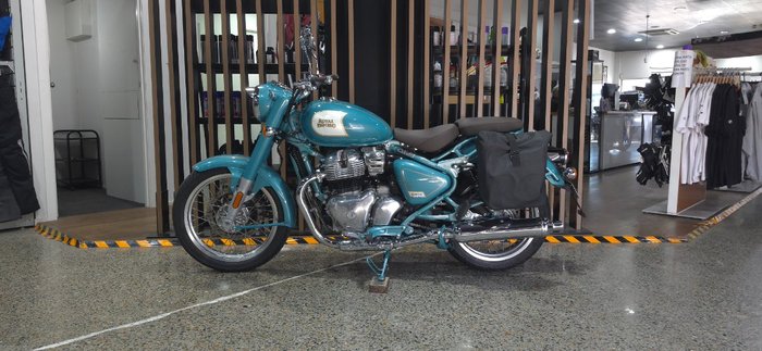 2026 Royal Enfield CLASSIC 650 GREEN