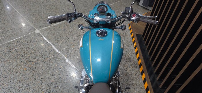 2026 Royal Enfield CLASSIC 650 GREEN