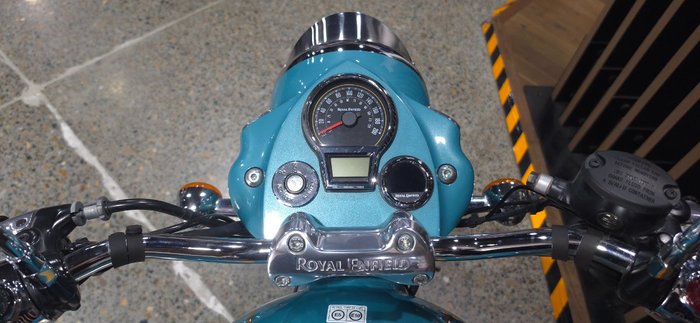2026 Royal Enfield CLASSIC 650 GREEN