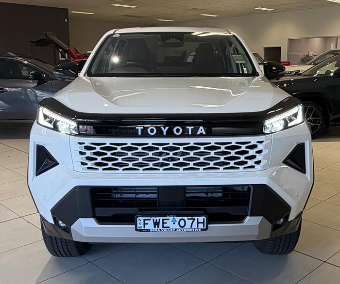 2025 Toyota Hilux